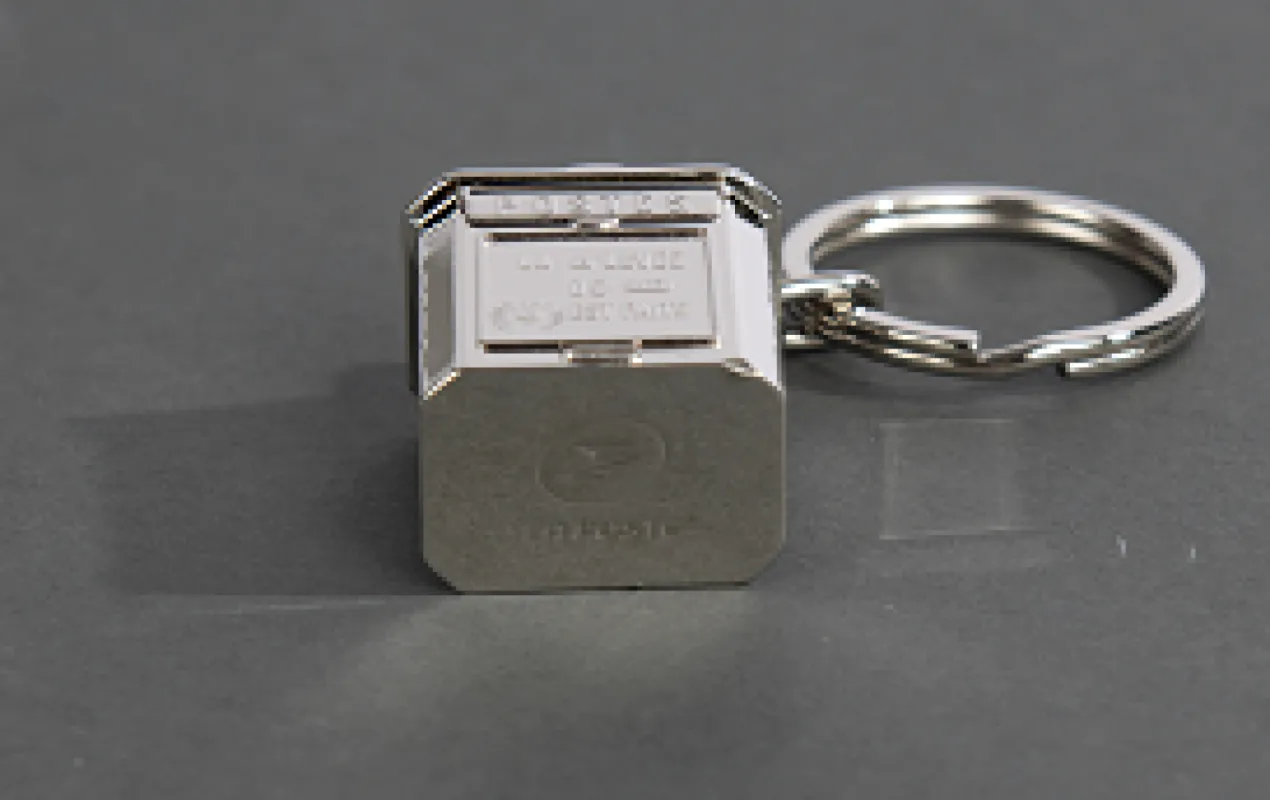 Vue 3 – Porte clefs boîte aux lettres 1918
