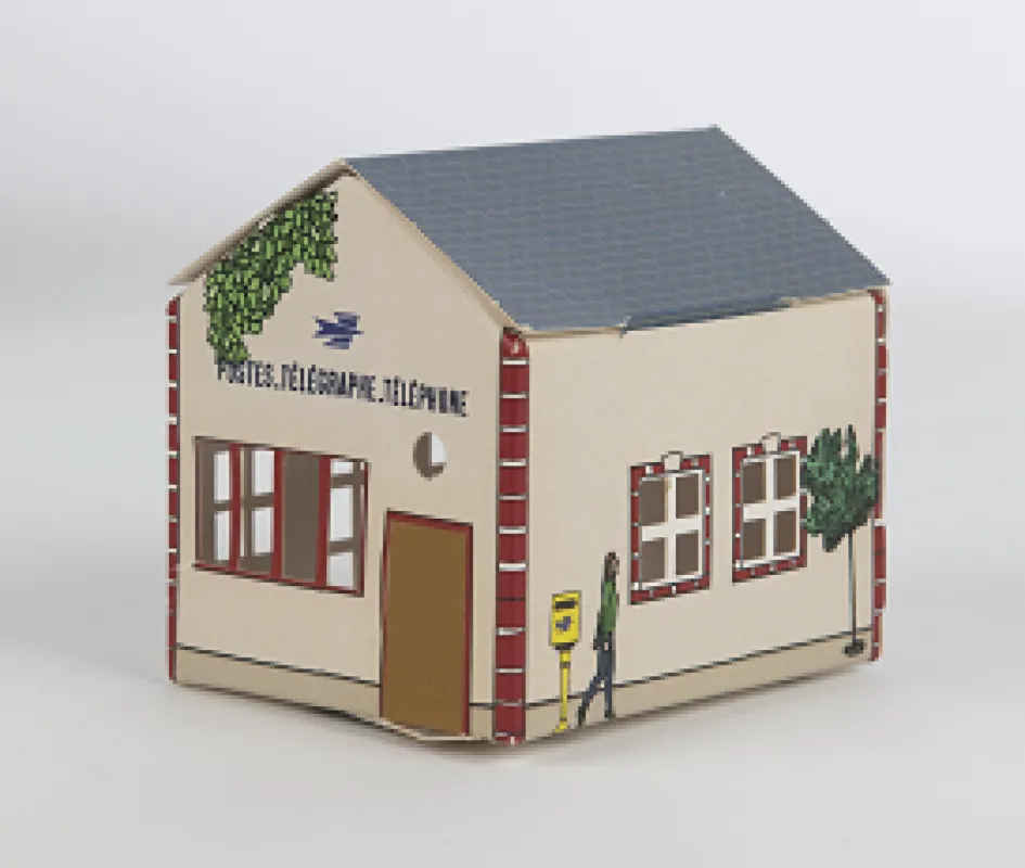 Vue 4 – Veilleuse solaire Bureau de poste rural