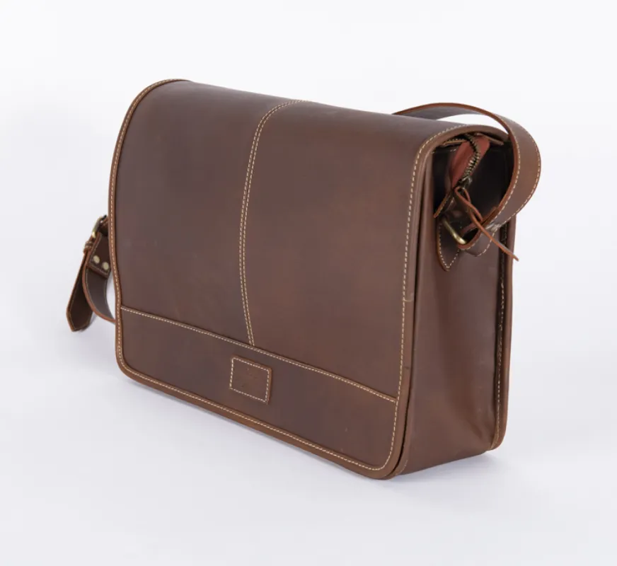 Vue 3 – besace maxime